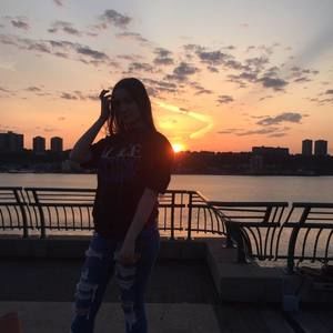 Meet your Posher, Clare